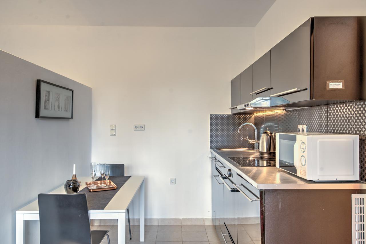 Downtown Rose Garden Apartments Whit Garage Opcional Budapest Exterior photo